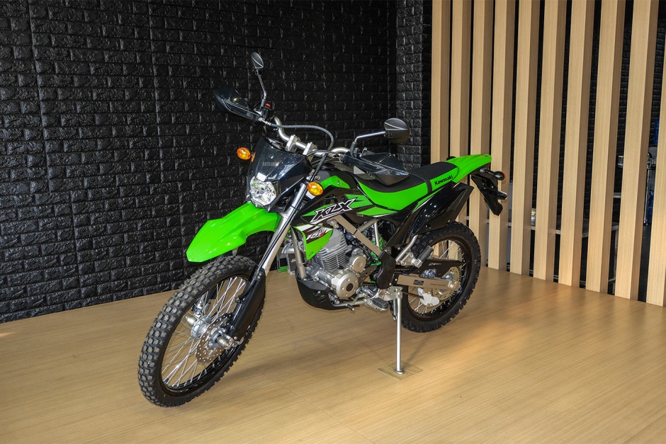 Suzuki RMZ450 2018 lộ diện Bước tiến lớn của xe địa hình Motocross